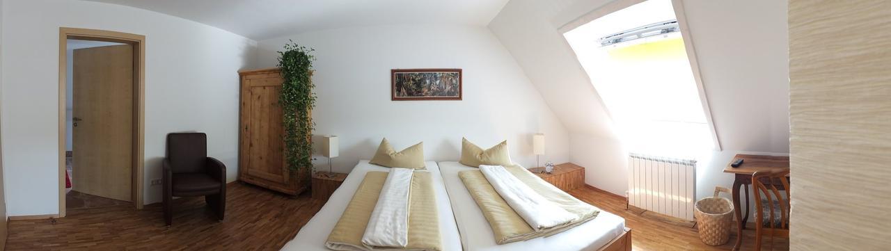 " Zum Alten Schlawiner " Orsingen-Nenzingen Exterior photo